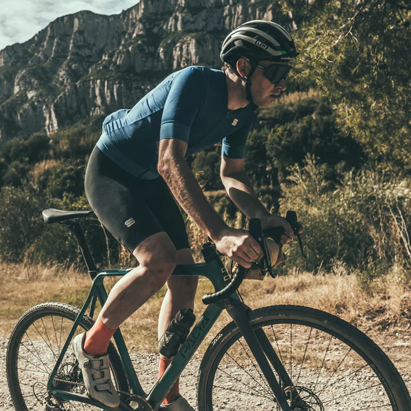 Llanta Gravel Vittoria Terreno Mix 29x2.0 (50)  