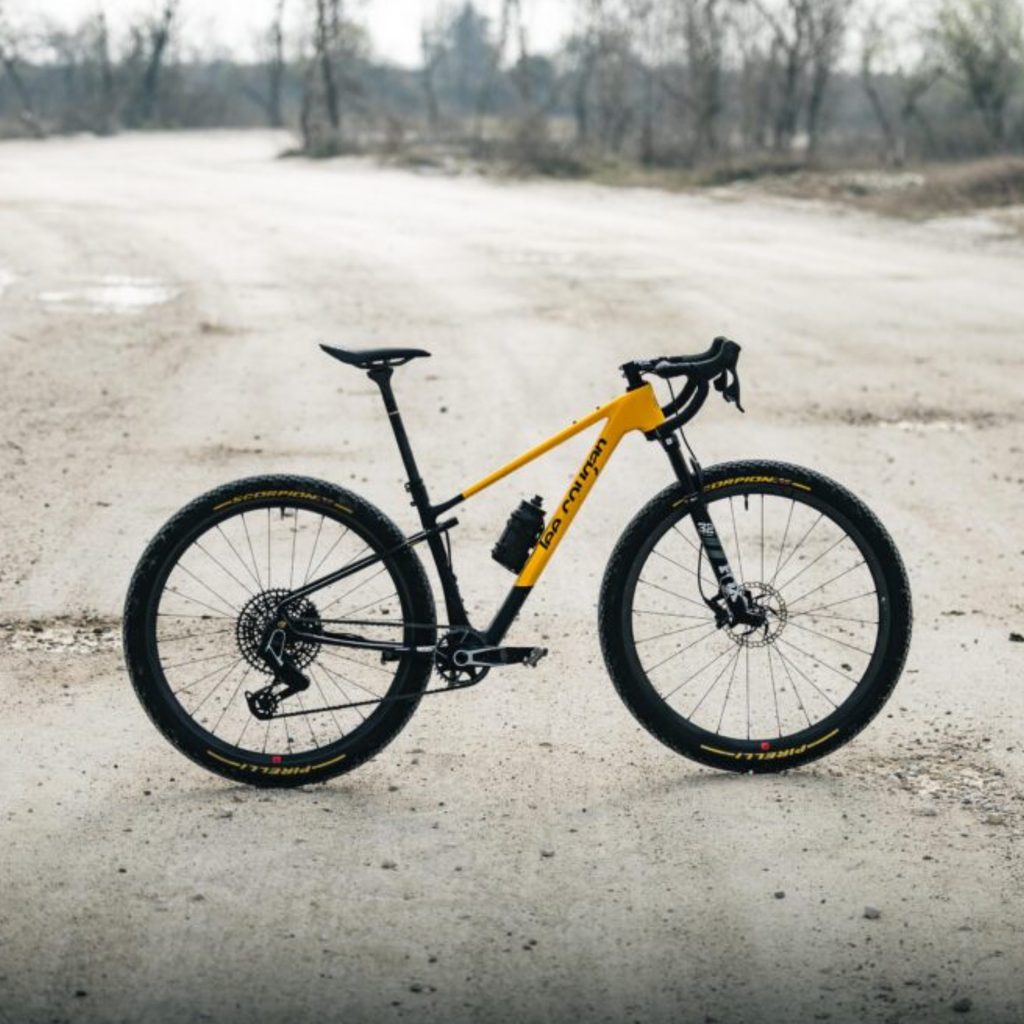Bicicleta Lee Cougan Innova Super Gravel RE Eagle