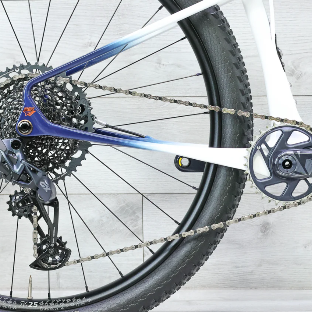 Bicicleta MTB Lee Cougan Innova RE Eagle